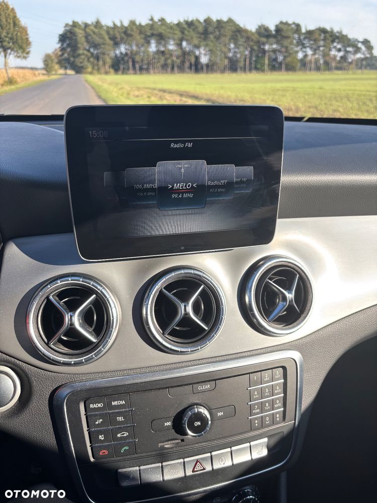 Mercedes-Benz CLA 200 d 7G-DCT AMG Line - 21