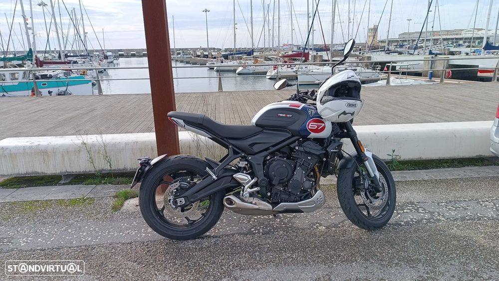 Triumph Trident Triple Tribute - 3