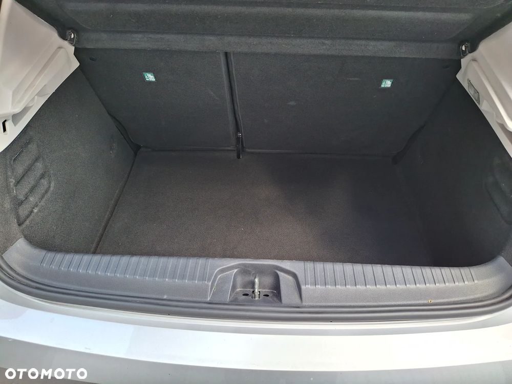 Renault Clio 1.0 TCe Intens - 33