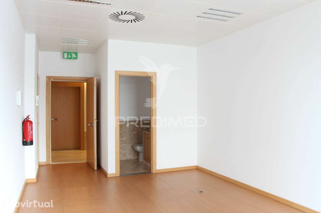 Escritório novo - Parque das Nações - Grande imagem: 3/12