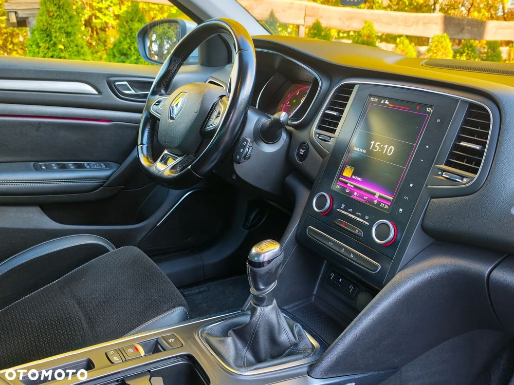 Renault Megane ENERGY dCi 110 Start & Stop Bose Edition - 26