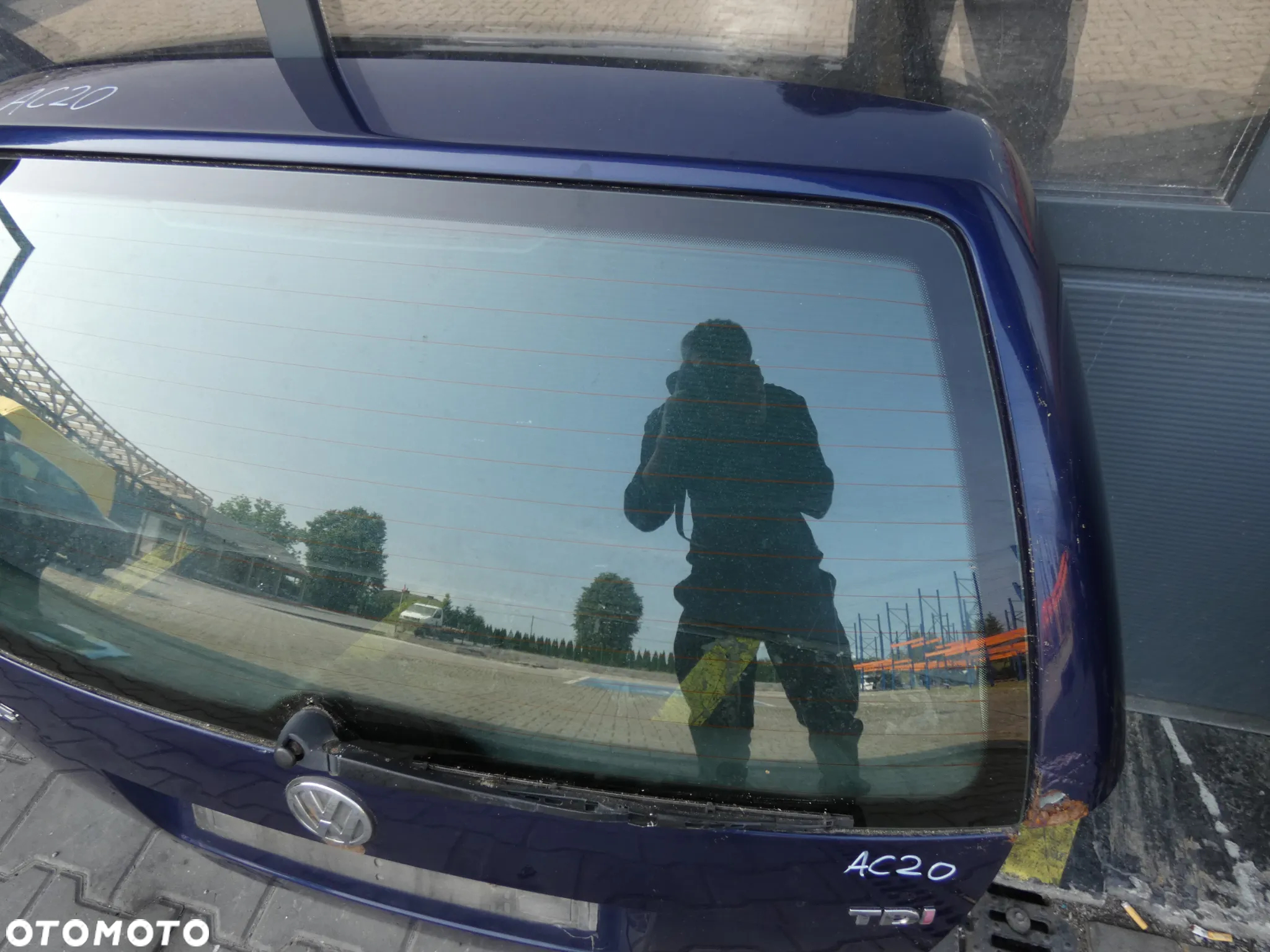VW GOLF IV 4 KOMBI BORA KLAPA BAGAŻNIKA POKRYWA TYŁ TYLNA SZYBA GORLICE AC20 - 24