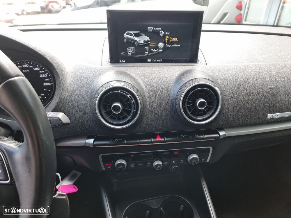 Audi A3 Sportback 1.6 TDI - 24