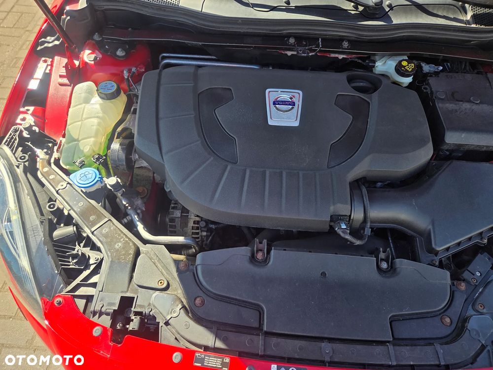 Volvo V40 D4 You - 12