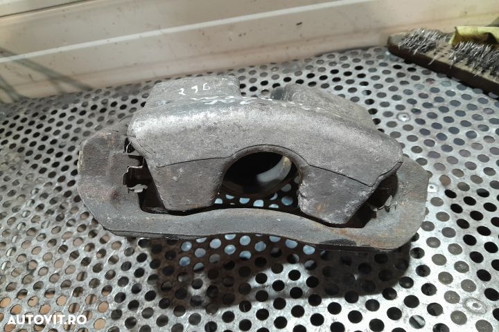 Etrier fata stanga Mercedes-Benz C-Class W204/S204/C204 [facelift] [2 - 2