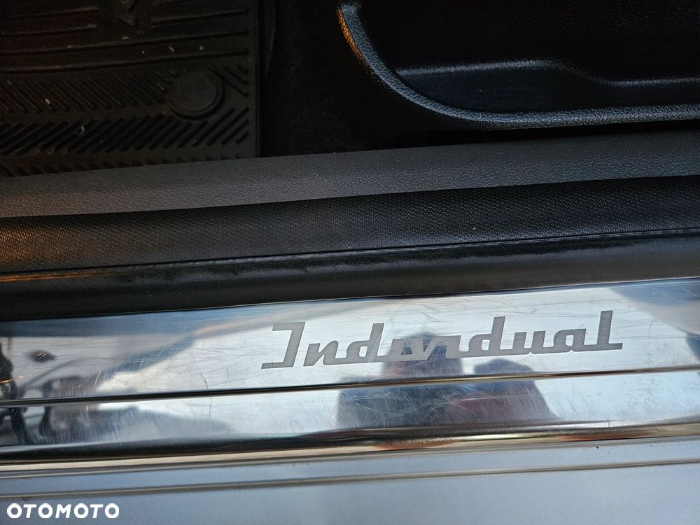 Ford Kuga 2.0 TDCi Individual MPS6 - 32