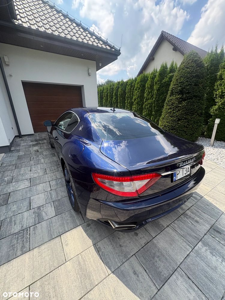 Maserati GranTurismo S - 8