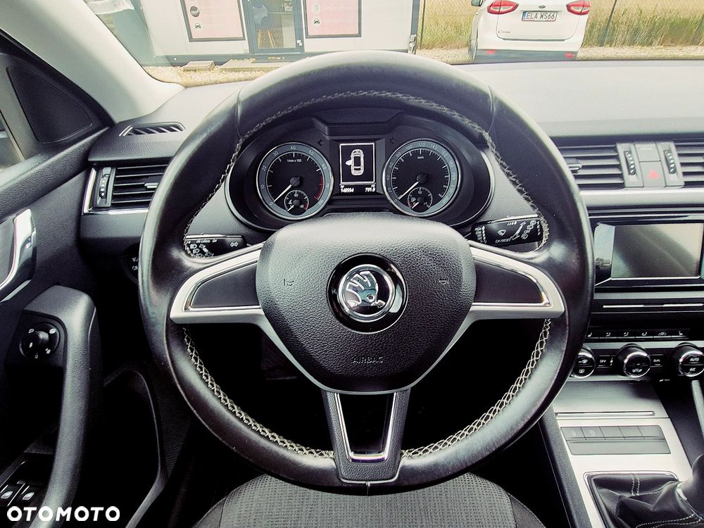 Skoda Octavia 1.4 TSI Edition - 21