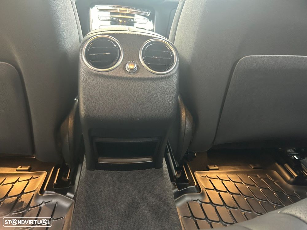 Mercedes-Benz EQC 400 4Matic - 30