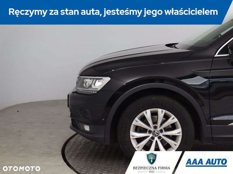 Volkswagen Tiguan - 16