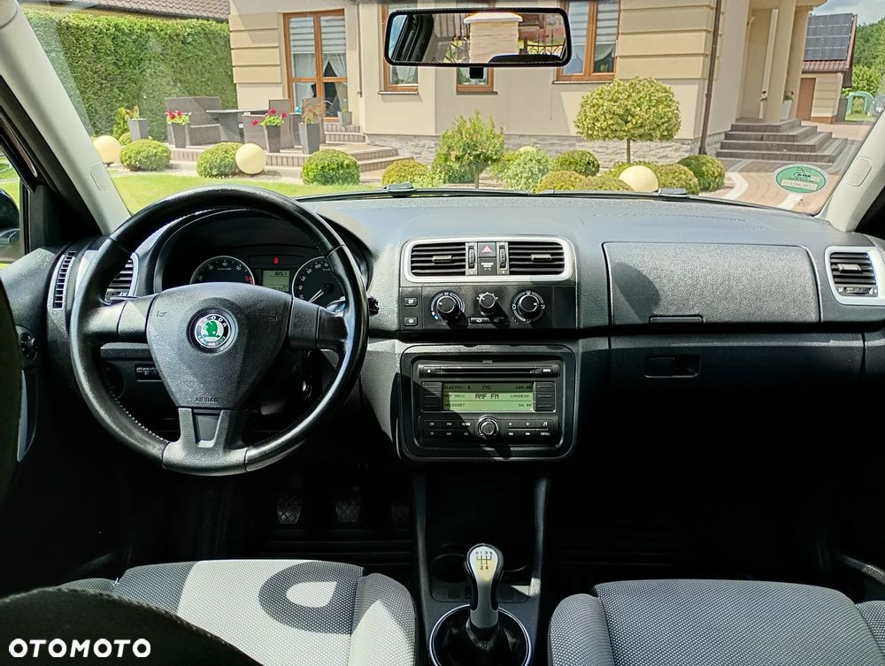 Skoda Fabia 1.4 16V Elegance - 25