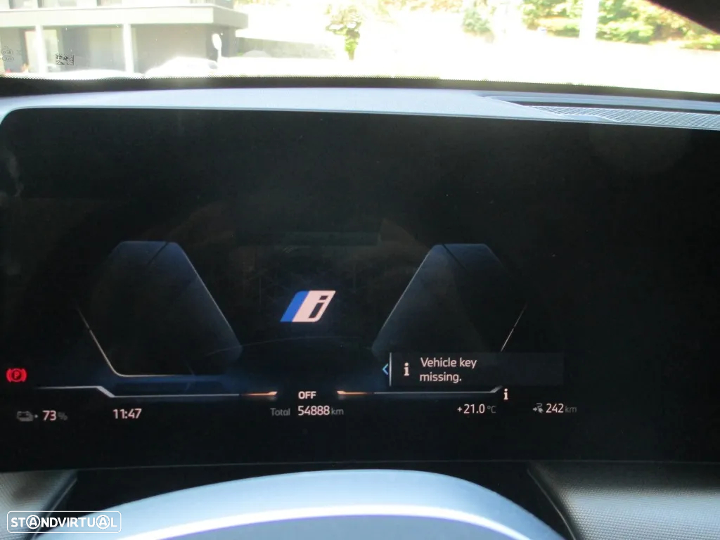 BMW iX1 xDrive30 - 16