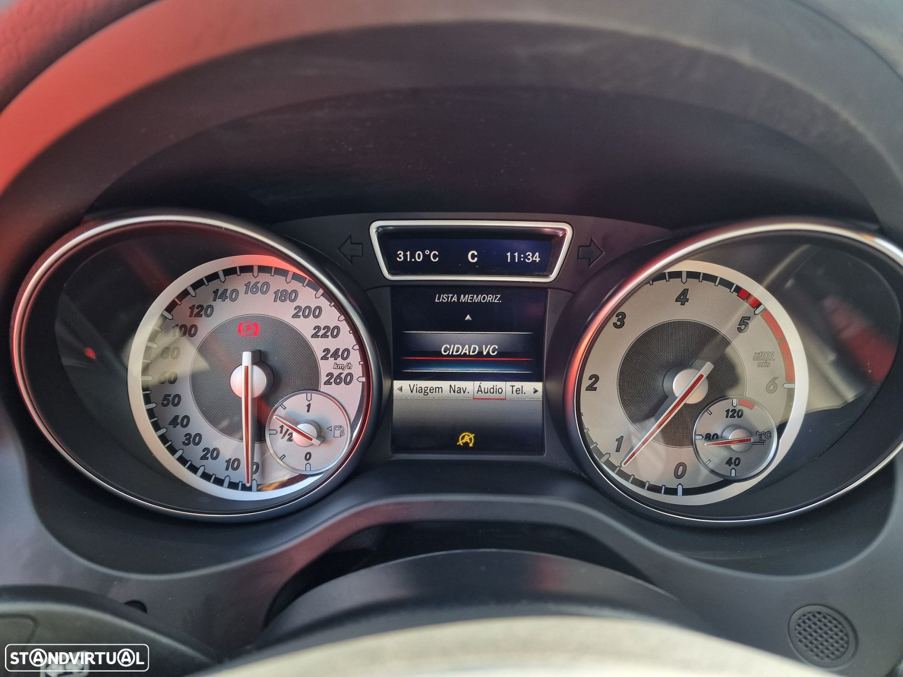 Mercedes-Benz CLA 180 - 23