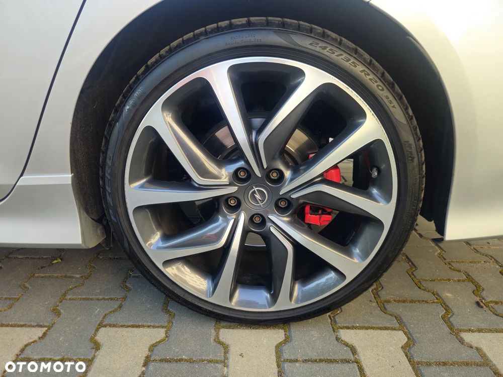 Opel Insignia 2.0 T 4x4 GSi + S&S - 3