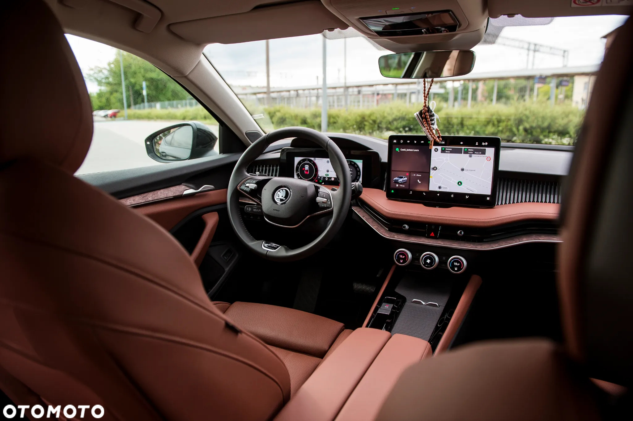 Skoda Superb 2.0 TDI SCR 4x4 L&K DSG - 13