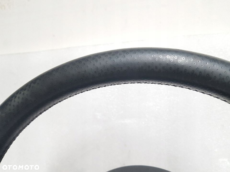 Kierownica a3 8P S-LINE LOPATKI 4f0419091 BD 8UD - 4
