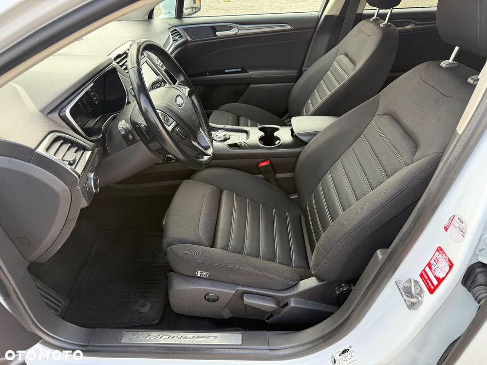 Ford Mondeo 2.0 EcoBlue Titanium - 8