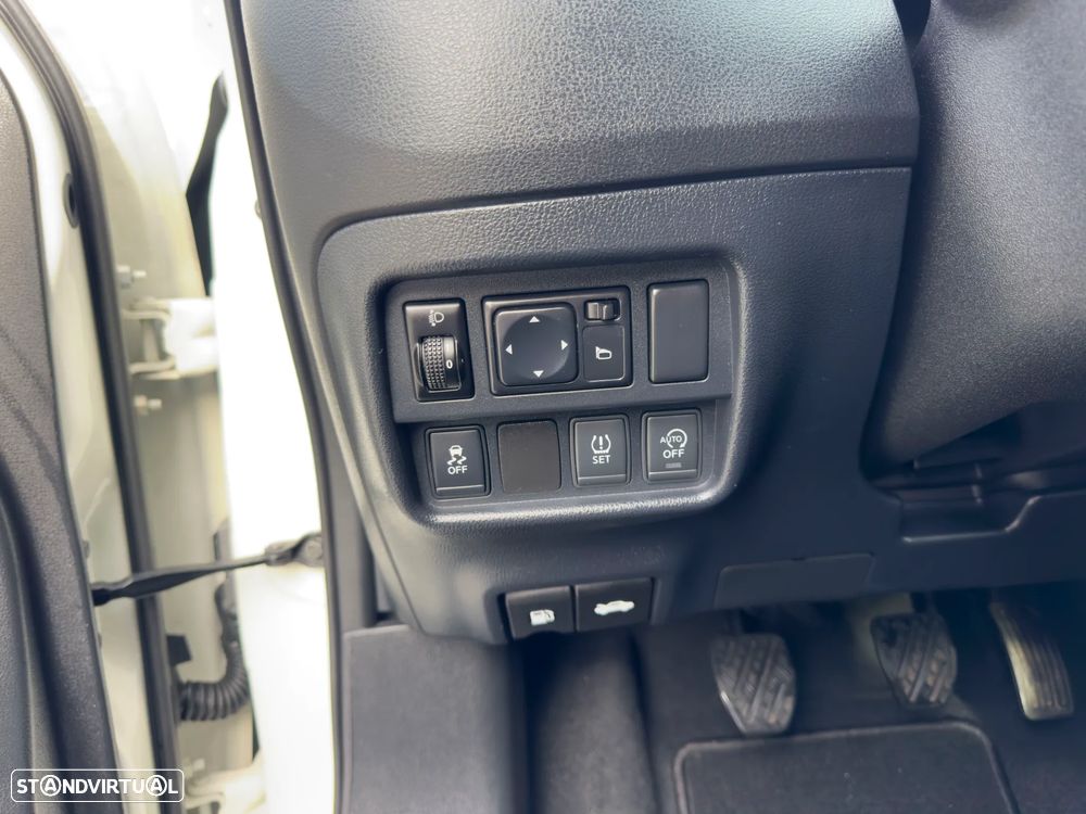 Nissan Juke 1.2 DIG-T N-Connecta - 16