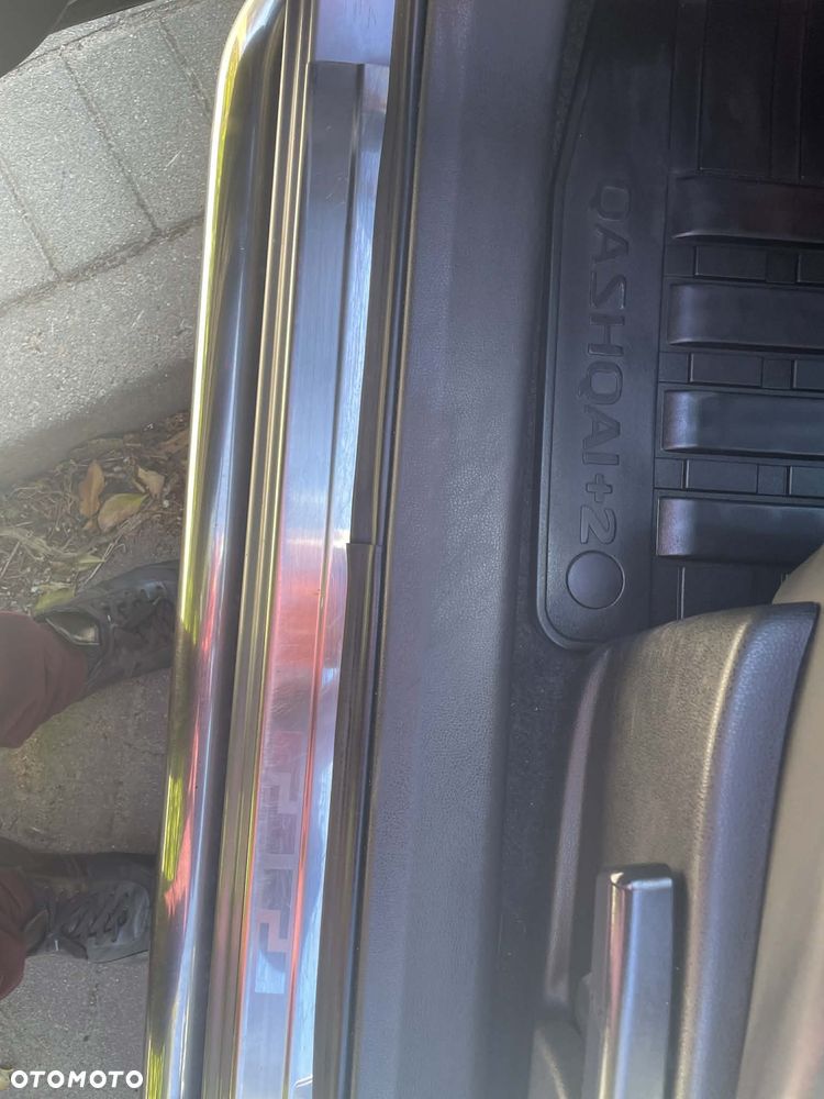 Nissan Qashqai+2 2.0 4x4 Tekna Premium CVT - 25