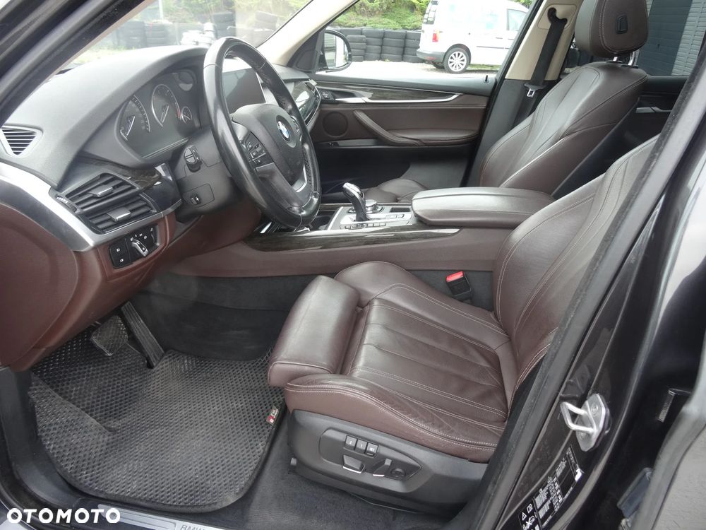 BMW X5 xDrive30d - 13