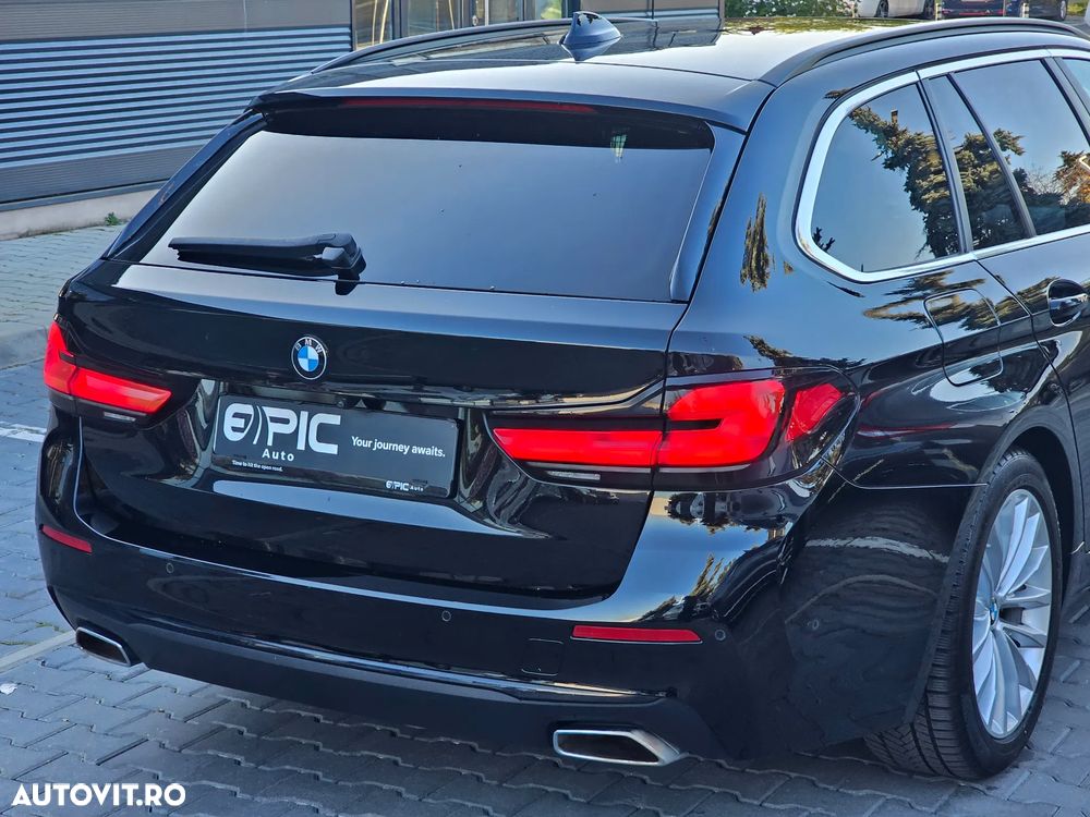 BMW Seria 5 520d AT MHEV - 32