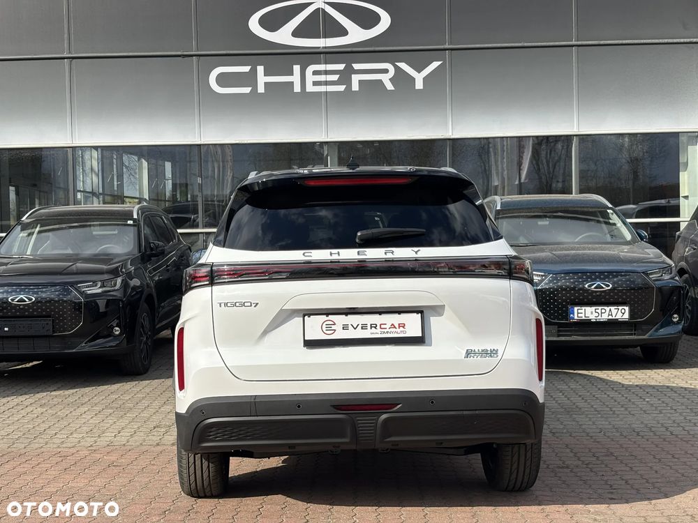 Chery Tiggo 7 1.5 T-GDI Super Hybrid Prestige DHT - 9