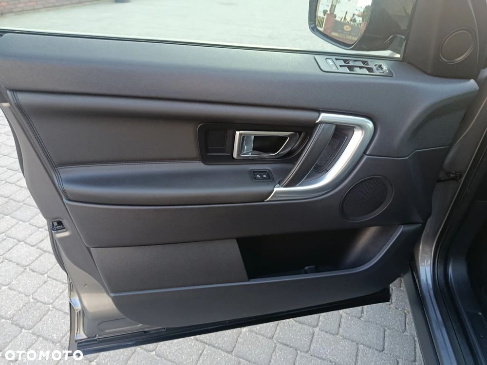 Land Rover Discovery Sport TD4 HSE Luxury - 20