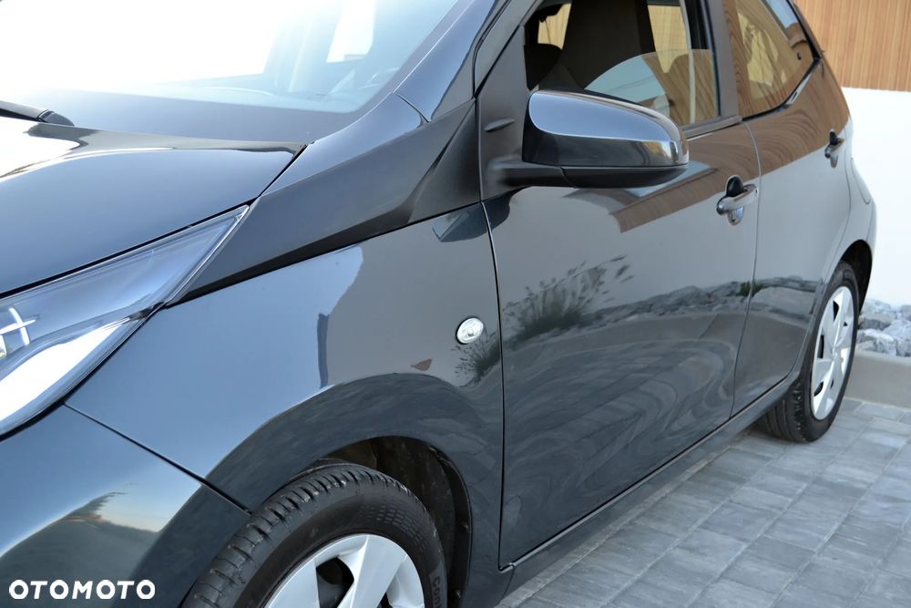 Toyota Aygo - 12