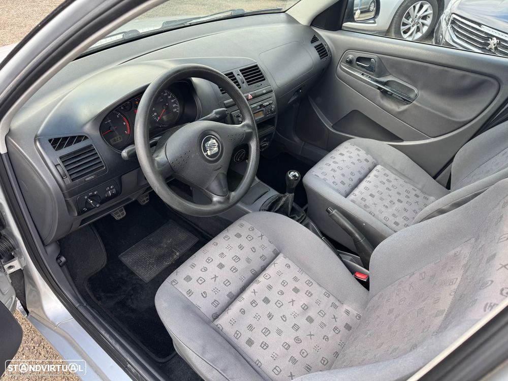 SEAT Ibiza 1.4 Passion - 8