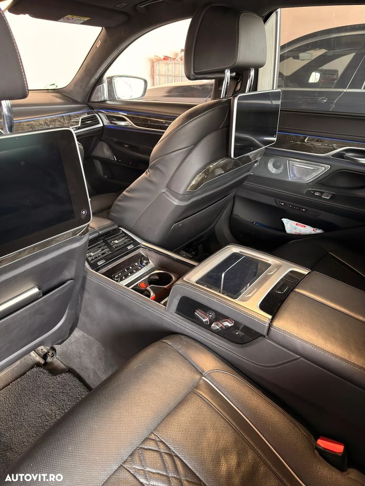 BMW Seria 7 740Le xDrive iPerformance - 4