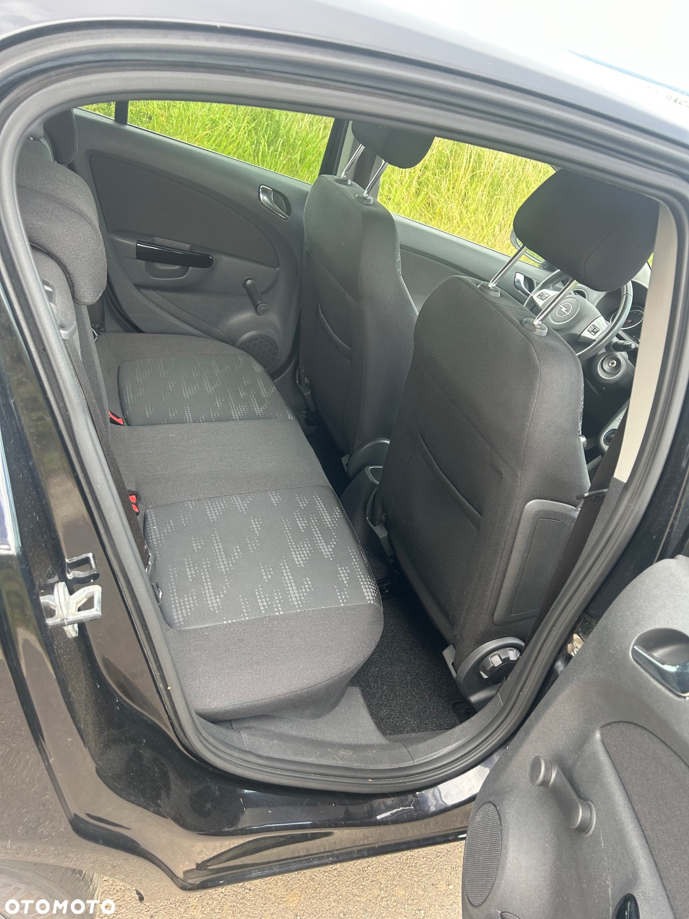 Opel Corsa 1.4 16V Active - 14