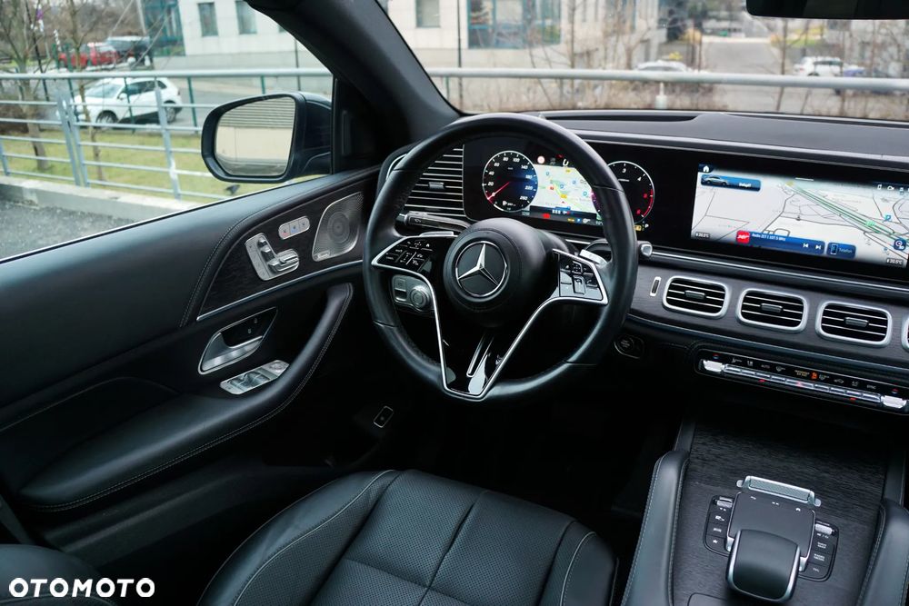 Mercedes-Benz GLE - 18