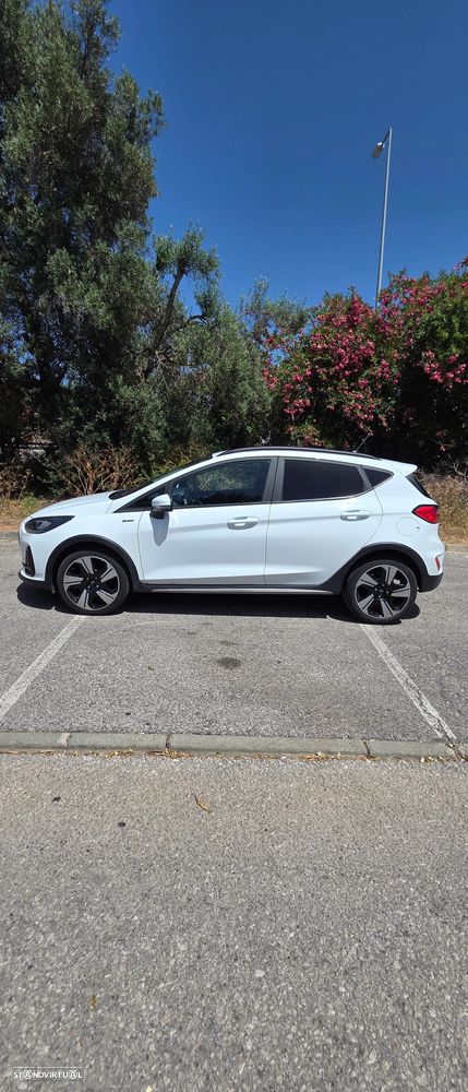 Ford Fiesta 1.0 EcoBoost Active X - 3