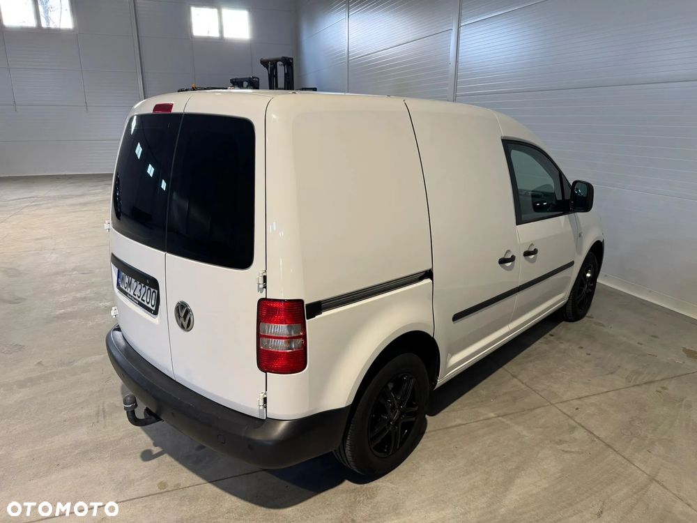 Volkswagen Caddy - 9
