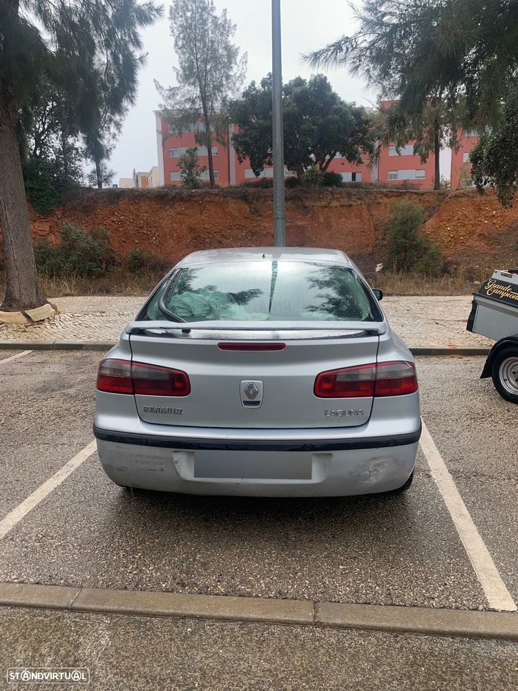 Renault Laguna 1.9 dCi Dynamique - 4
