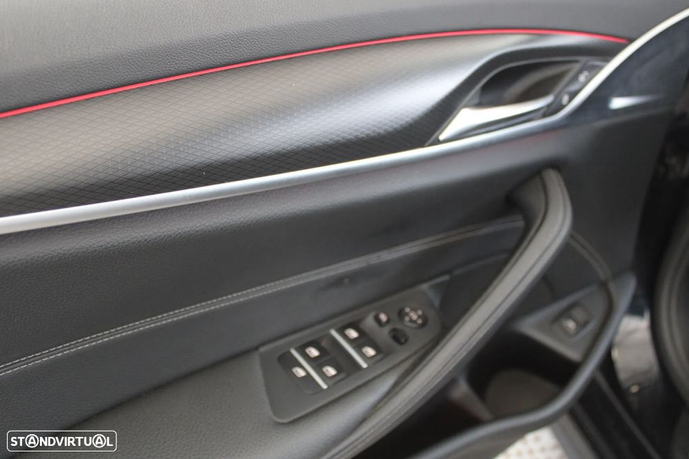 BMW 520 d Pack Desportivo M Auto - 6