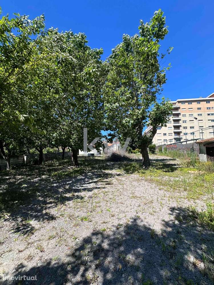 Terreno com viabilidade de construção - Vila Nova de Gaia - Grande imagem: 3/17