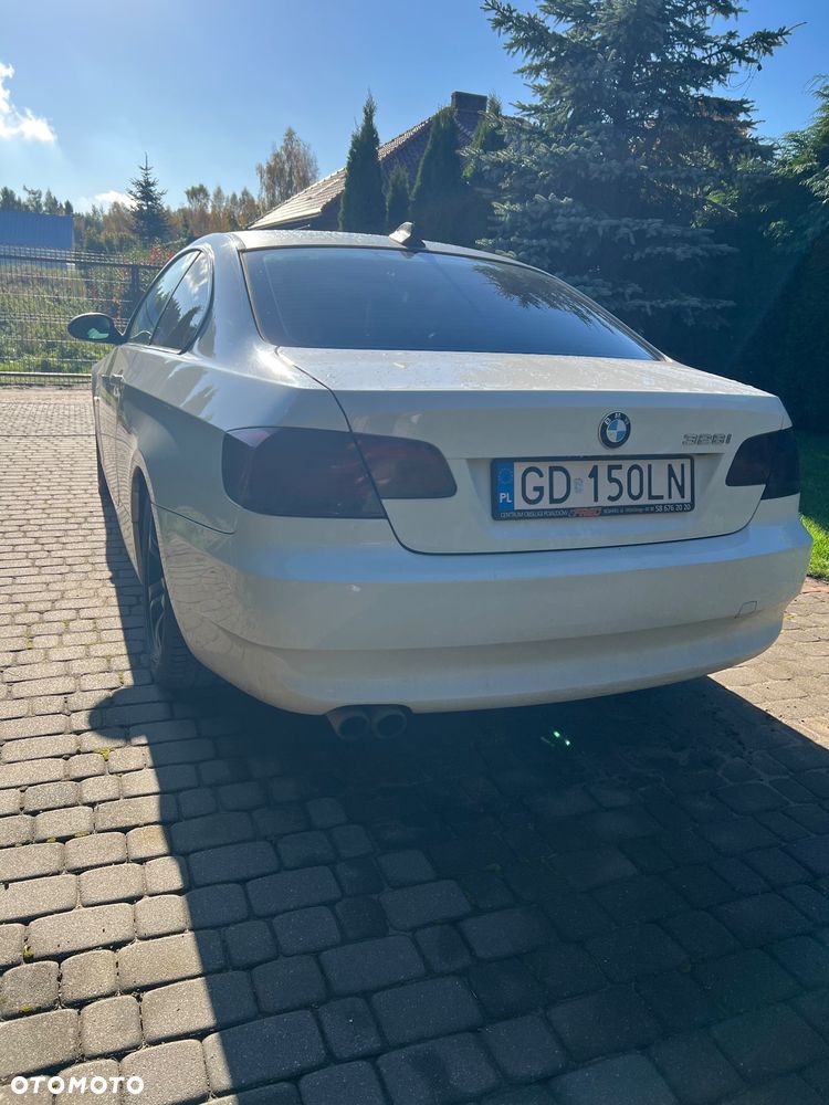 BMW Seria 3 - 16