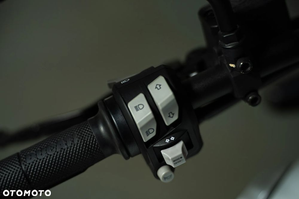 Ducati Scrambler - 26