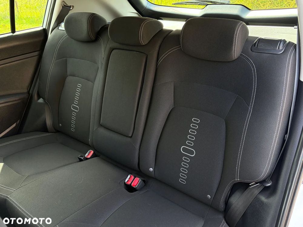 Kia Sportage 1.7 CRDI Business Line M 2WD - 27
