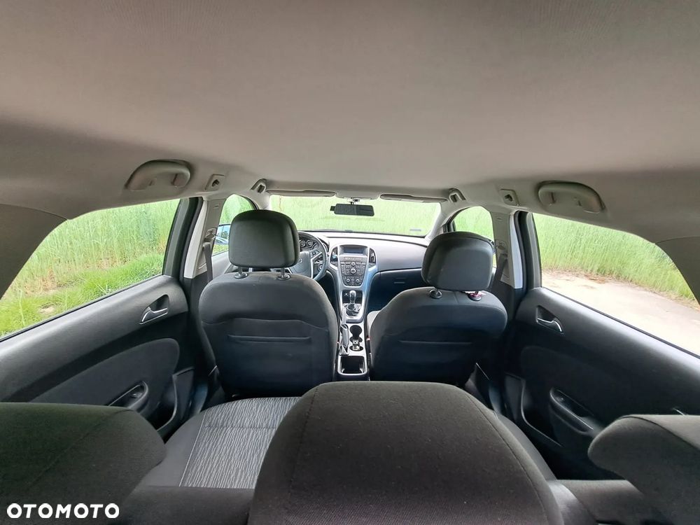 Opel Astra IV 1.4 T Sport - 14