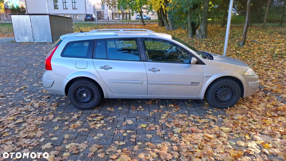 Renault Megane 1.9 dCi Expression - 4