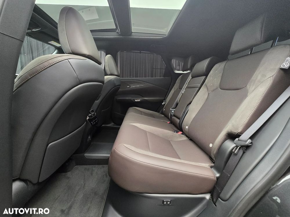 Lexus Seria RX 450h+ (Plug-in-Hybrid) Luxury - 24