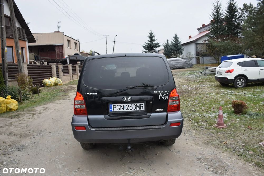 Hyundai Terracan - 3