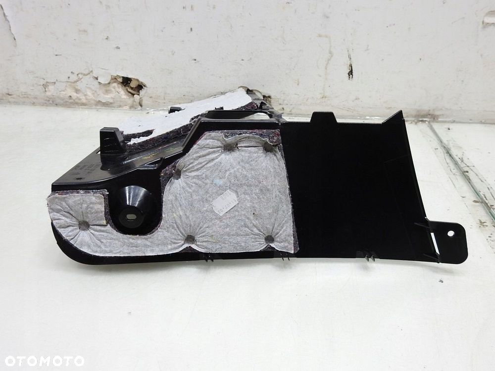 OSŁONA POD KONSOLĘ DESKE PRAWA BMW E60 E61 LIFT - 3