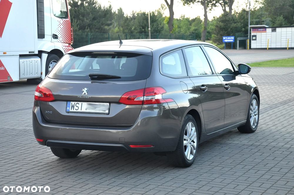 Peugeot 308 1.6 e-HDi Active S&S - 13