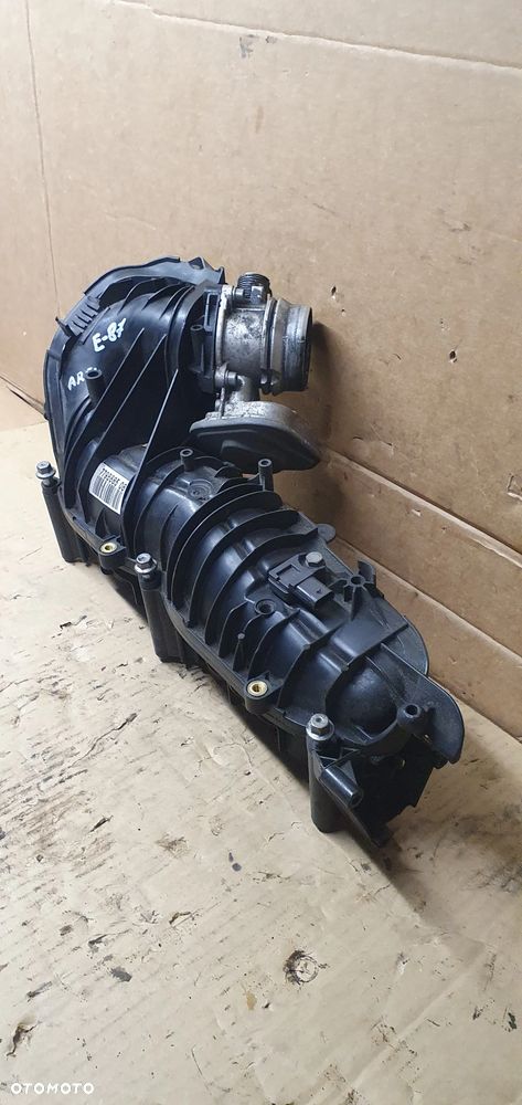 Kolektor ssący przepustnica BMW I E81 E87 Lift 2.0D 7798885 - 3