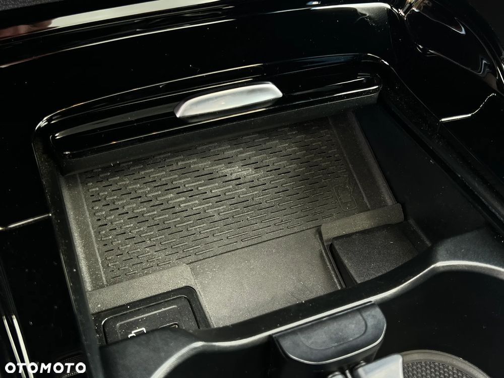 Mercedes-Benz CLA AMG 45 S 4-Matic+ 8G-DCT - 38