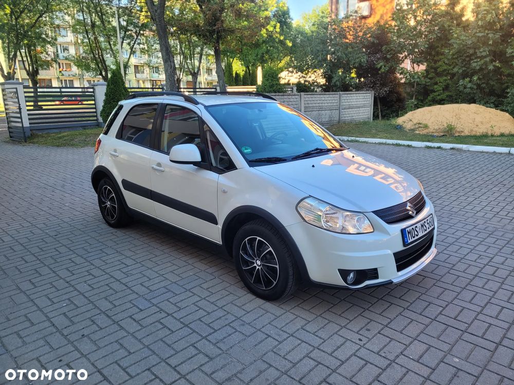 Suzuki SX4 1.6 GS / Premium - 3