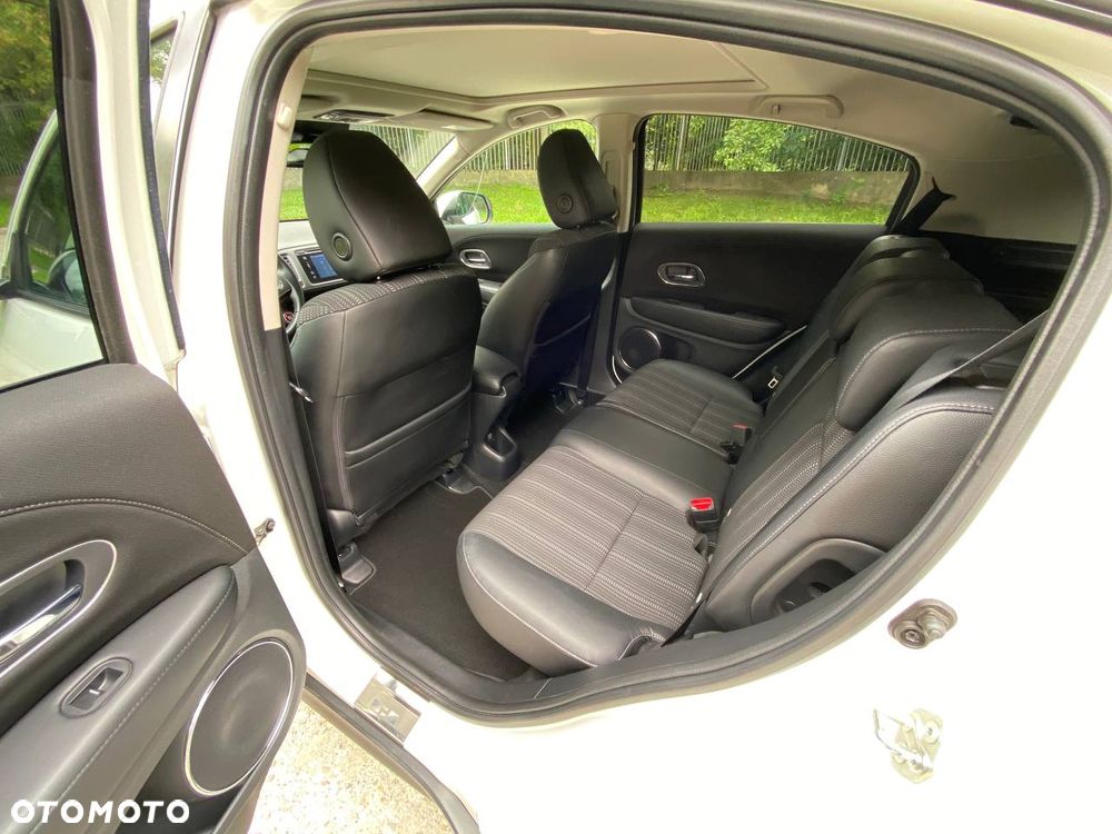 Honda HR-V 1.5 Executive (ADAS) CVT - 10
